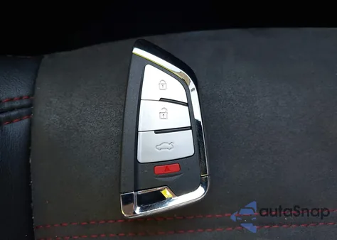 2018 Mitsubishi Outlander Sport 2.4 Se z USA, uszkodzony, nr VIN JA4AP3AW6JZ036299